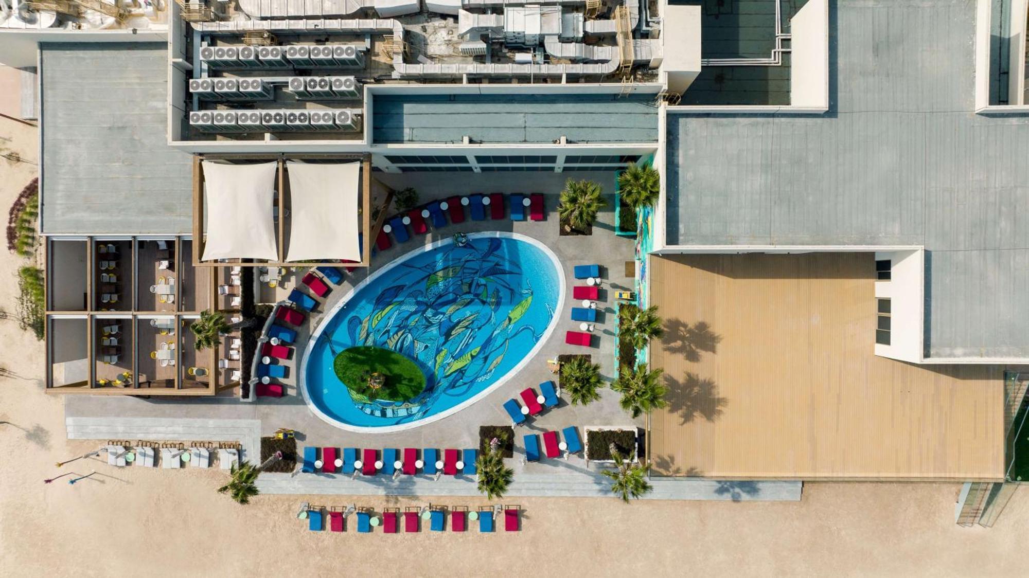 Fuwayrit Fuwairit Kite Beach, Tapestry Collection By Hilton מראה חיצוני תמונה
