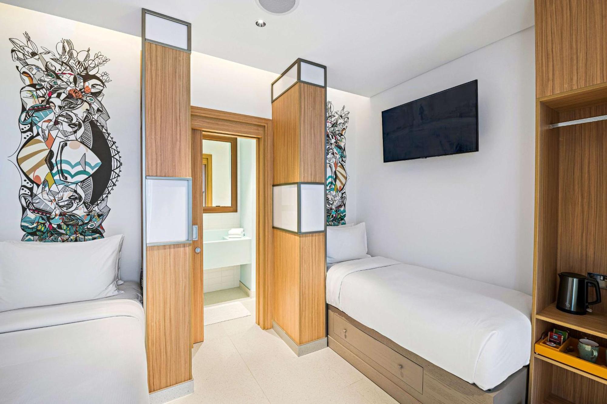 Fuwayrit Fuwairit Kite Beach, Tapestry Collection By Hilton מראה חיצוני תמונה