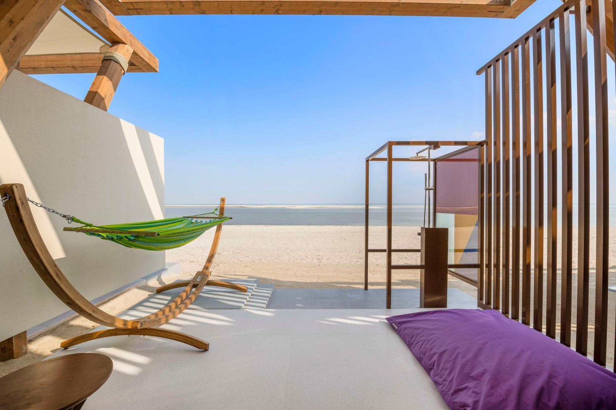 Fuwayrit Fuwairit Kite Beach, Tapestry Collection By Hilton מראה חיצוני תמונה
